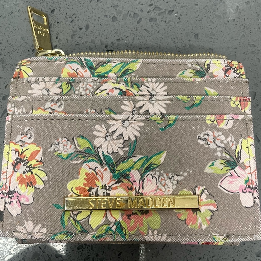 Steve Madden card holder wallet